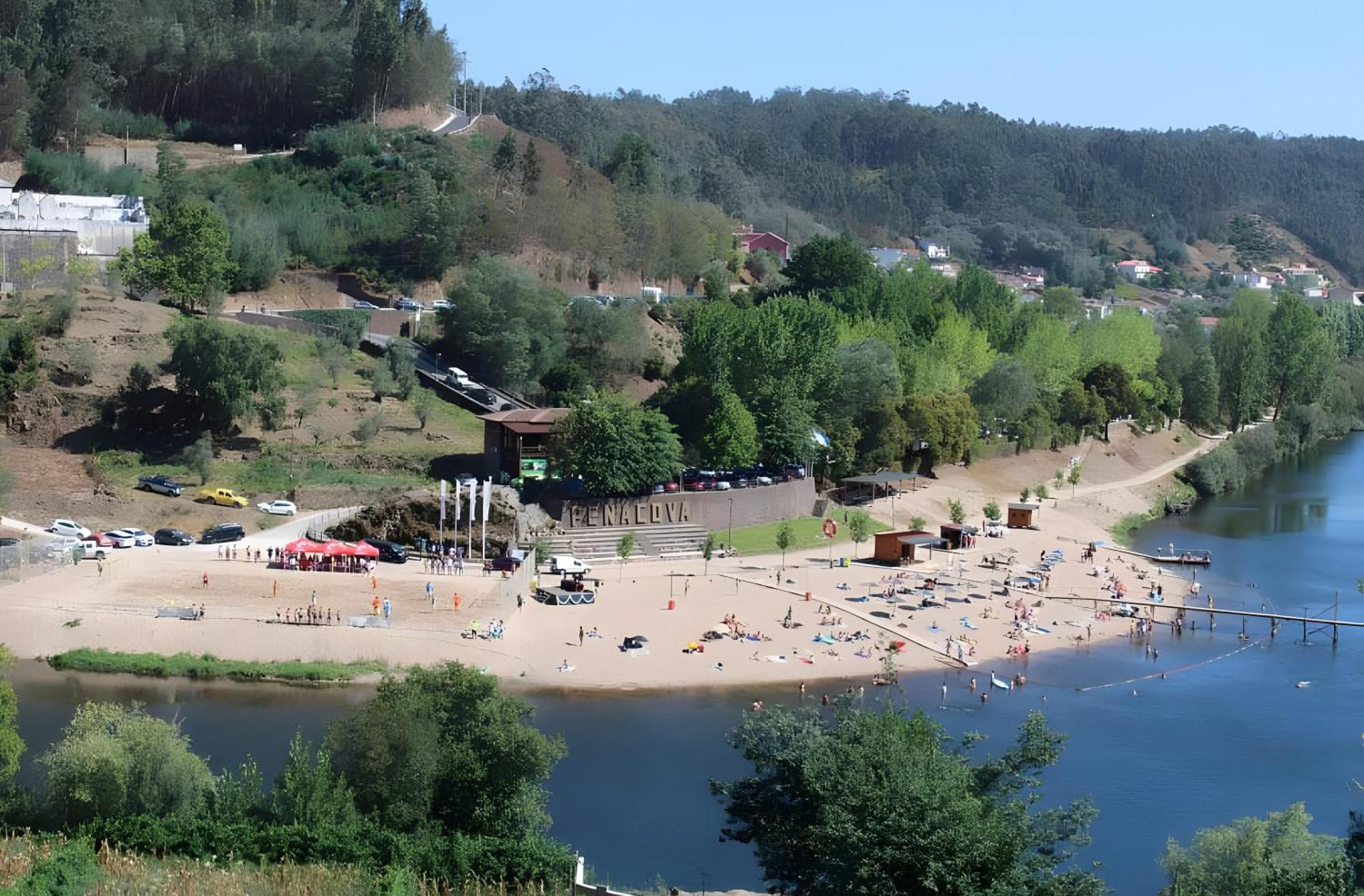 Appartamento Retiro Do Viajante Penacova Esterno foto